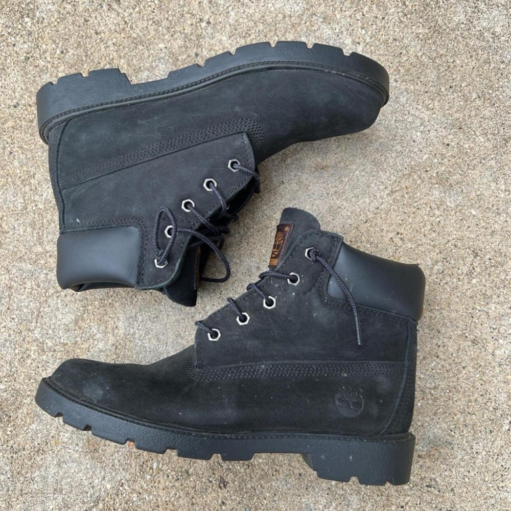 Timberland 6 Inch Premium Waterproof Triple Black Size 5 Women's Size 6.5